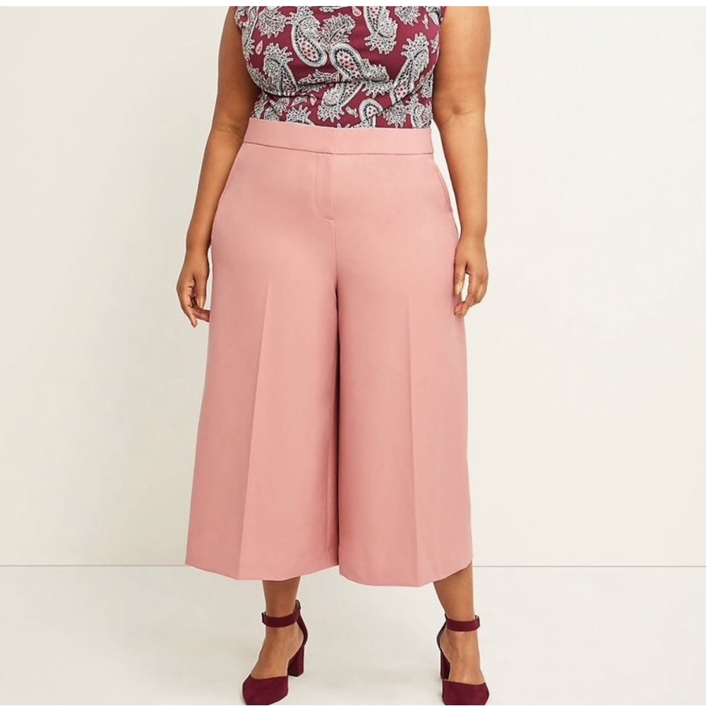 NWOT: Lane Bryant, mid-rise, wide leg palazzos, salmon colored, size 14.